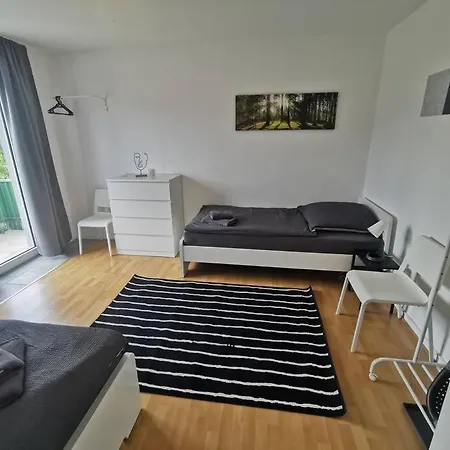 Apartman 1 In *